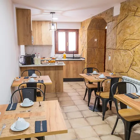 Rural La Bodega Del Baldomero * San Esteban De Gormaz